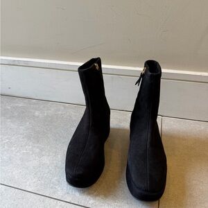 Black Women's Zip Platform Ankle Boots